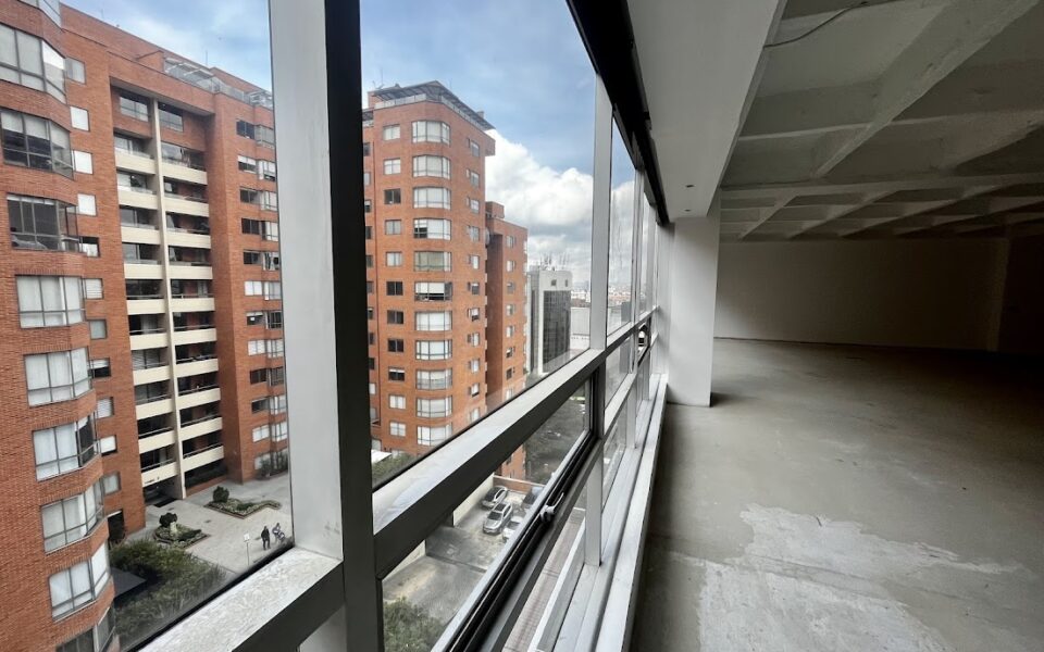 oficinas en arriendo bella suiza bogota